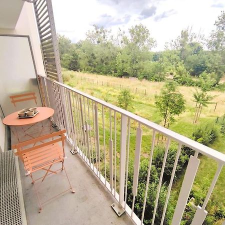 Au Calme Sur Le Canal Et Proche Disney Vaires-sur-Marne Exterior photo